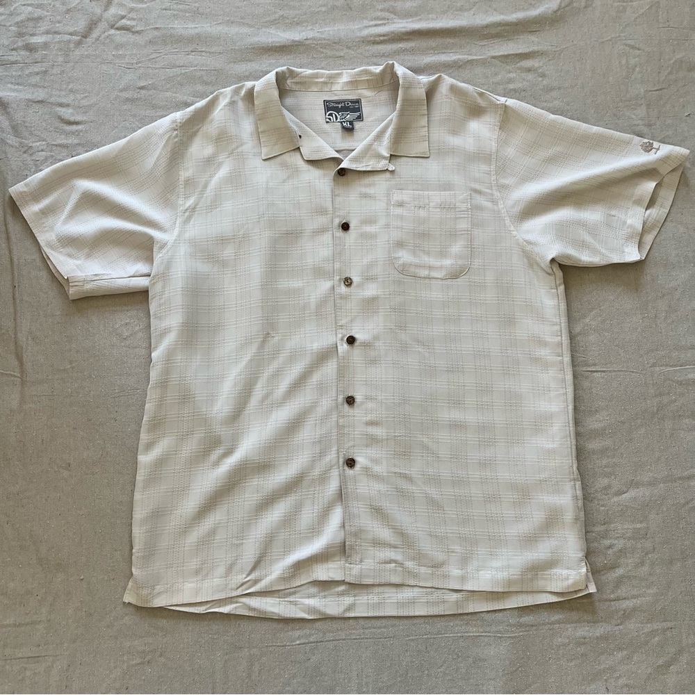 Straight Down Short Sleeve Textured Button Down Collared Hawaiian Shirt w Pocket